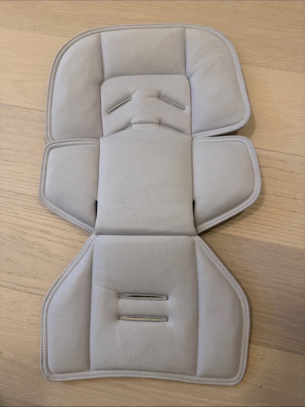 Nuna PIPA Infant Car Seat Insert Body Support Gray